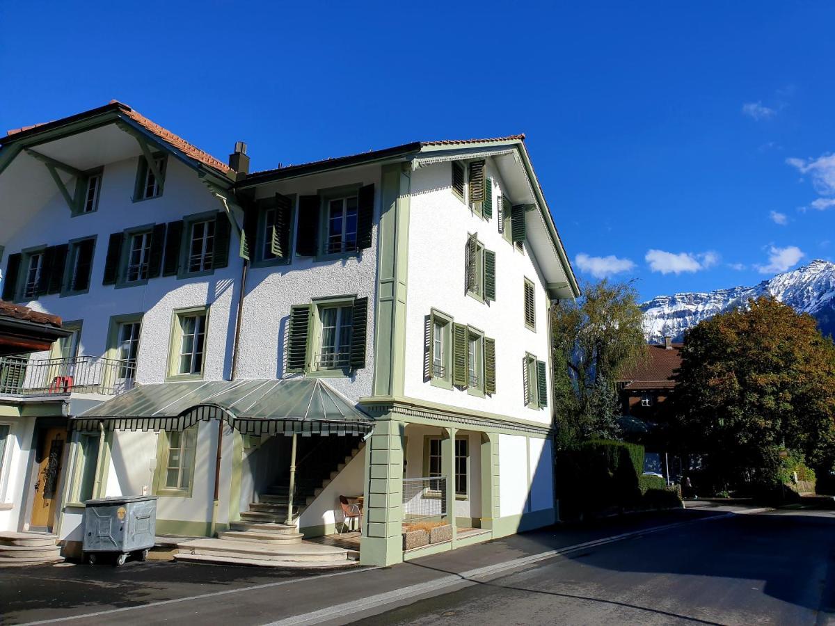 Interlaken Town House Sleeps 12 guests Central Buitenkant foto